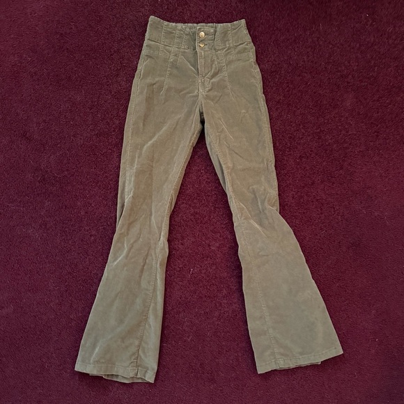 Free people jayde seamed corduroy flare pants size 26 fir green - Picture 2 of 4